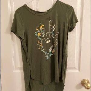 Dark green I love you sign and floral design T-Shirt